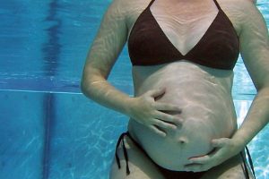 Ginnastica in acqua pre-parto e post-parto